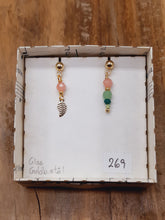 Indlæs billede til gallerivisning Lys koralrød og lys grøn facet m blad asymmetrisk stikker