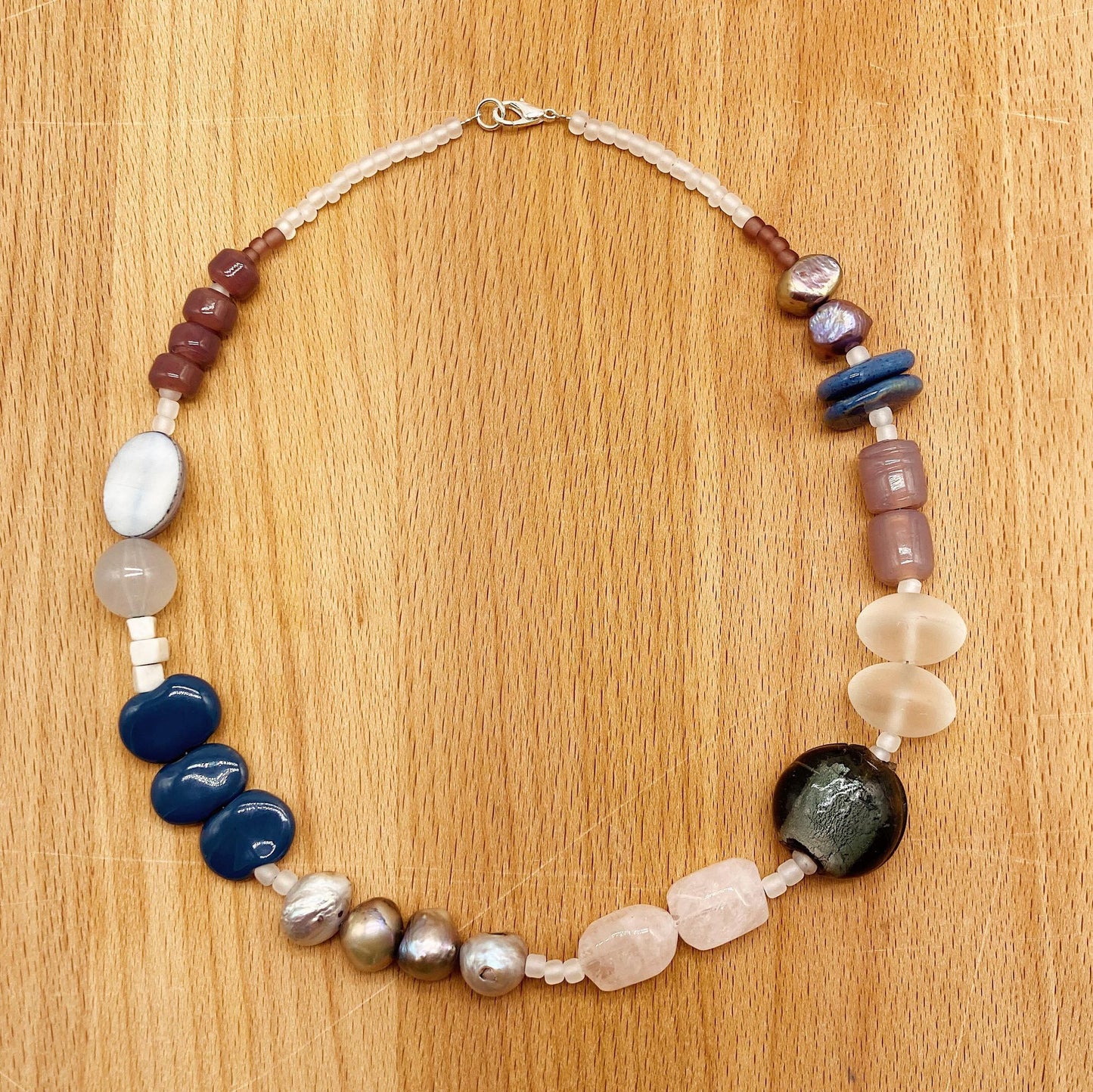 Halskæde - Lilla, Blå og Grå