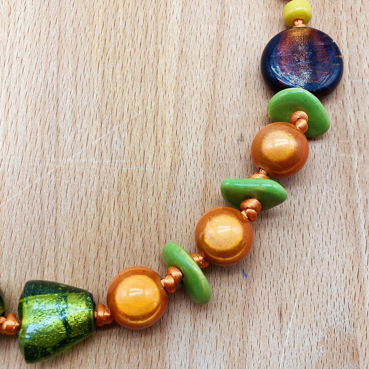 Halskæde - Grøn, Brun og Orange