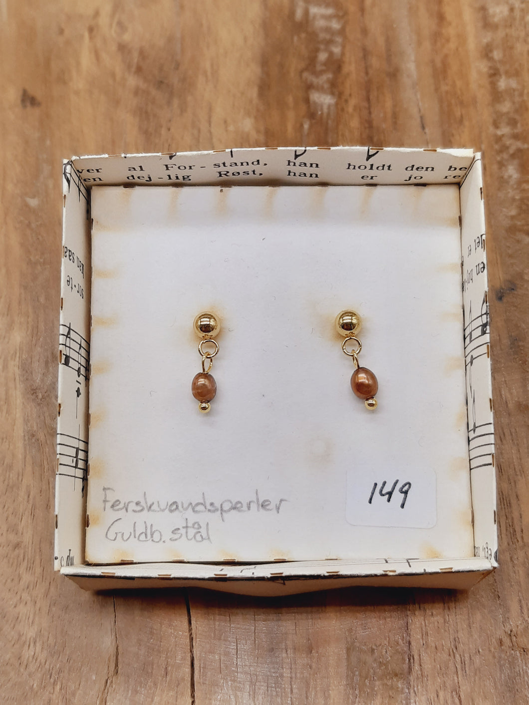 Stikker - Brun ferskvandsperle