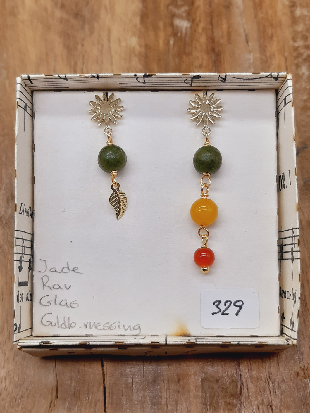 Jade, rav og glas asymmetrisk