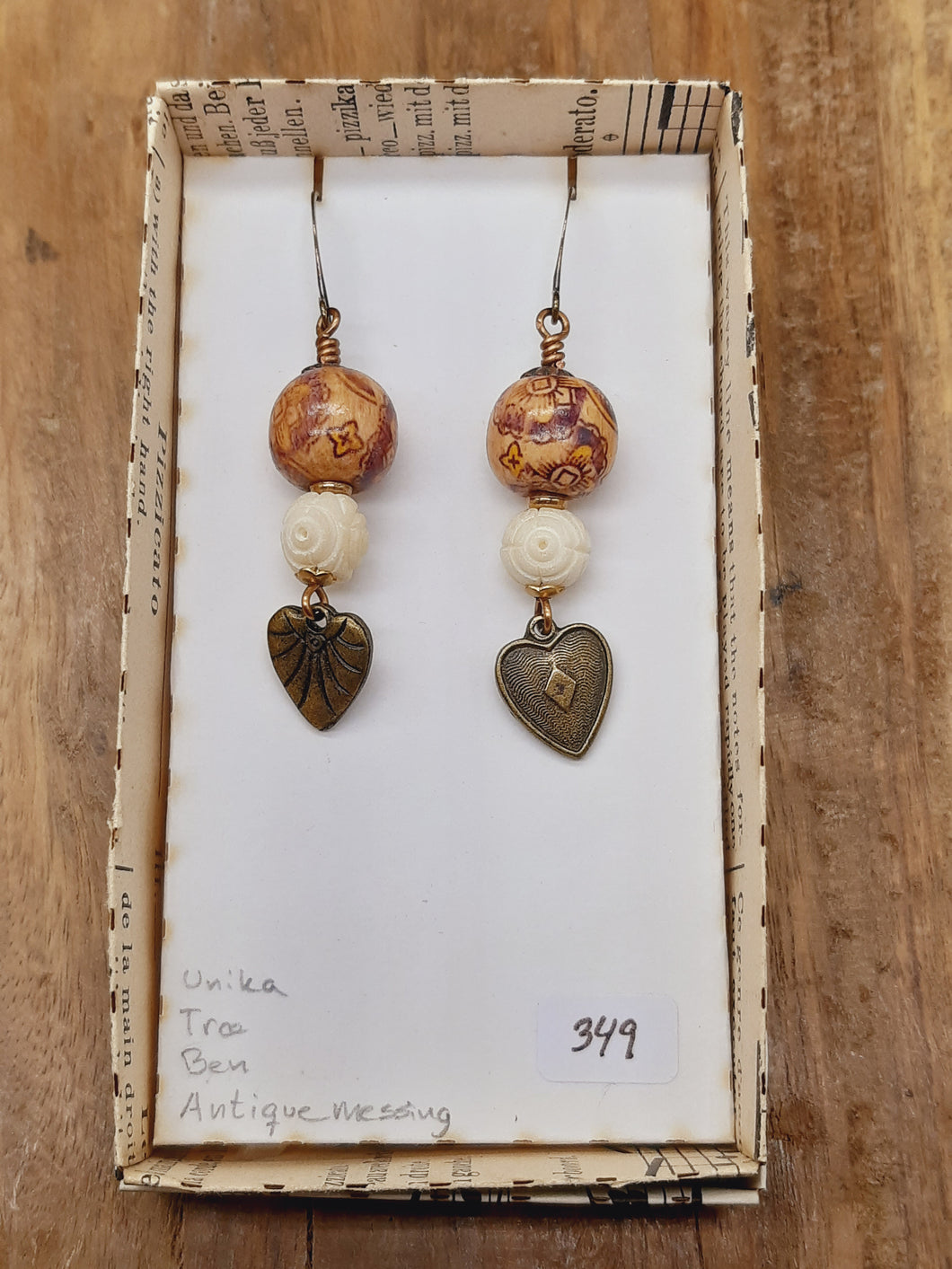 Træ, ben og hjerter