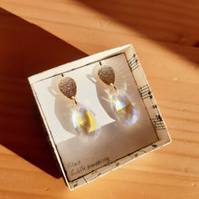 Indlæs billede til gallerivisning Glas prisme
